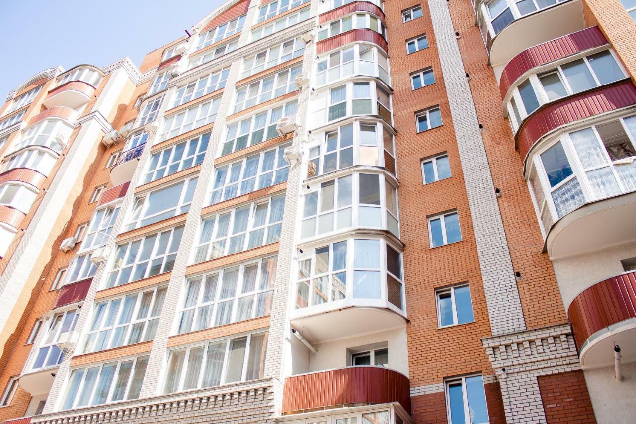 Apartment  Park-Desna Tsjernihiv Buitenkant foto